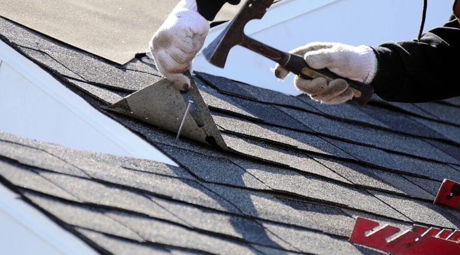 Professional gutter cleaning in Campbell Hill, IL